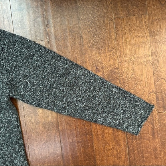 Vintage Men's French Connection Gray V-Neck Fisherman Wool Blend Sweater Size XL - Picture 5 of 14